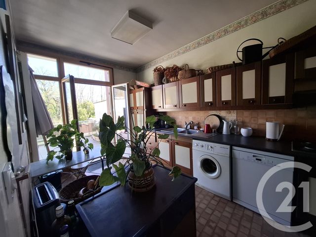 maison à vendre - 8 pièces - 203.15 m2 - CHATEAUROUX - 36 - CENTRE - Century 21 Adressimmo