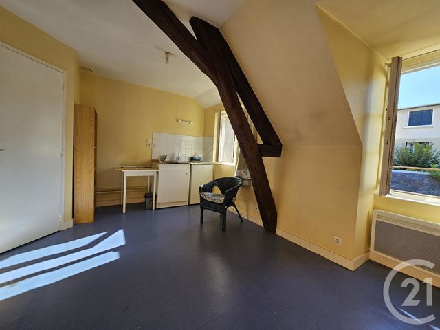 Studio à louer - 1 pièce - 17.32 m2 - CHATEAUROUX - 36 - CENTRE - Century 21 Adressimmo