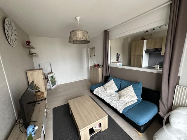 Appartement T2 à vendre - 2 pièces - 44.17 m2 - CHATEAUROUX - 36 - CENTRE - Century 21 Adressimmo