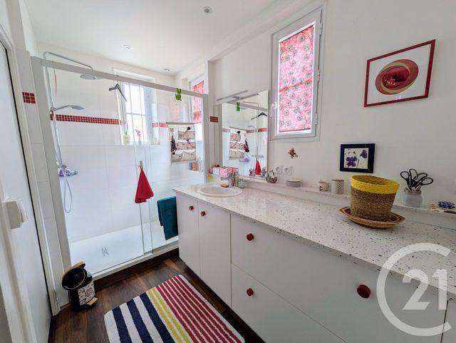 maison à vendre - 7 pièces - 170.0 m2 - CHATEAUROUX - 36 - CENTRE - Century 21 Adressimmo