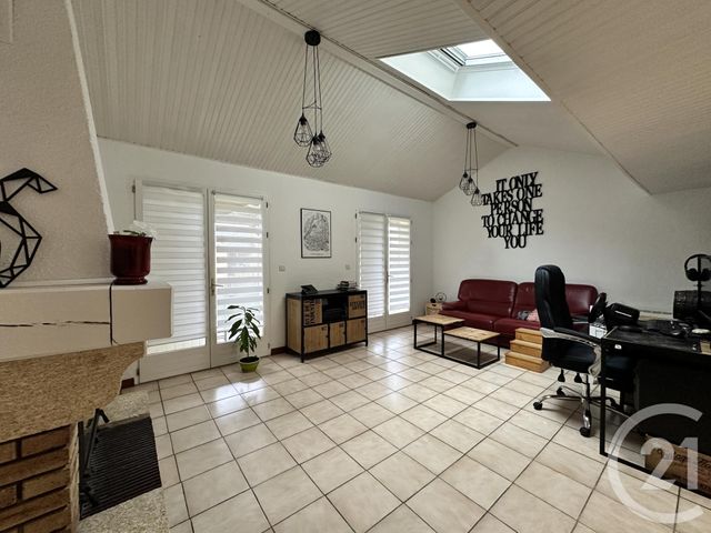 maison à vendre - 6 pièces - 136.0 m2 - CHATEAUROUX - 36 - CENTRE - Century 21 Adressimmo