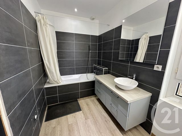 maison à vendre - 4 pièces - 133.0 m2 - CHATEAUROUX - 36 - CENTRE - Century 21 Adressimmo