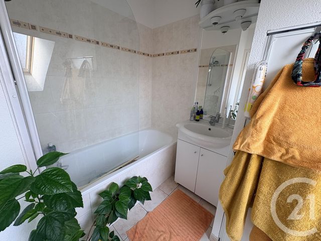 maison à vendre - 2 pièces - 47.2 m2 - LE POINCONNET - 36 - CENTRE - Century 21 Adressimmo