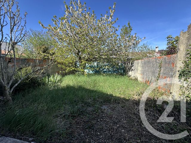 maison à vendre - 4 pièces - 100.67 m2 - CHATEAUROUX - 36 - CENTRE - Century 21 Adressimmo