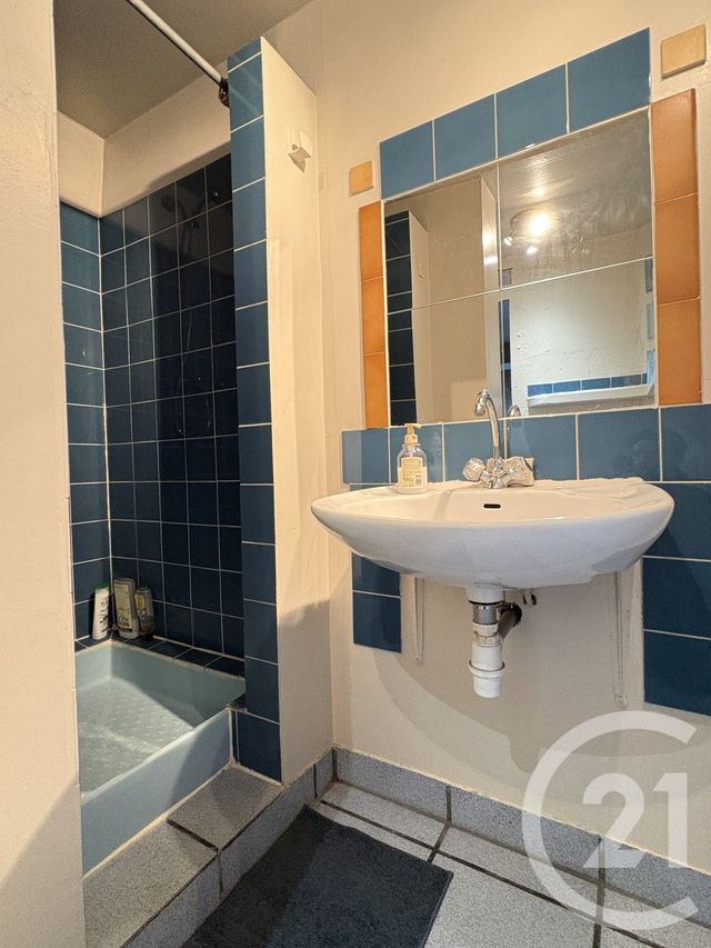 maison à vendre - 9 pièces - 195.0 m2 - CHATEAUROUX - 36 - CENTRE - Century 21 Adressimmo