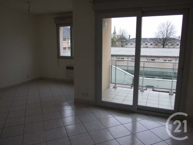 Appartement F1 à louer - 1 pièce - 28.0 m2 - CHATEAUROUX - 36 - CENTRE - Century 21 Adressimmo