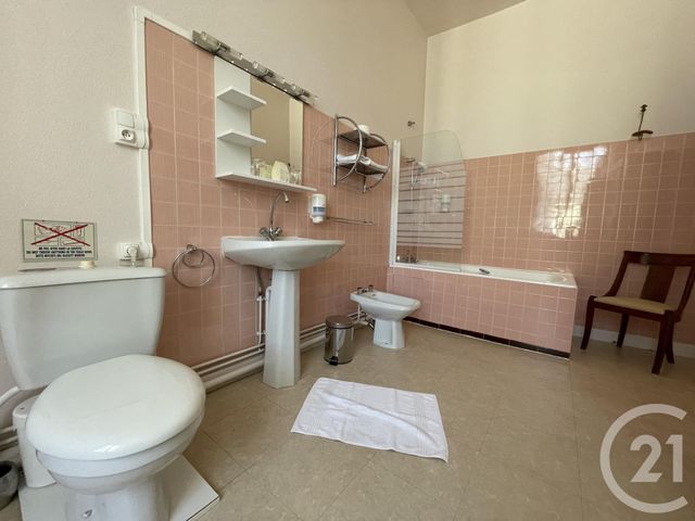 maison à vendre - 12 pièces - 446.63 m2 - AIGURANDE - 36 - CENTRE - Century 21 Adressimmo