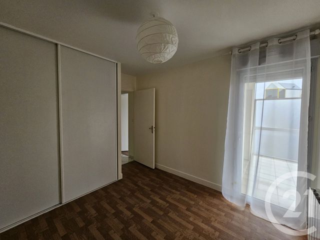 Appartement F3 à louer - 3 pièces - 69.0 m2 - CHATEAUROUX - 36 - CENTRE - Century 21 Adressimmo
