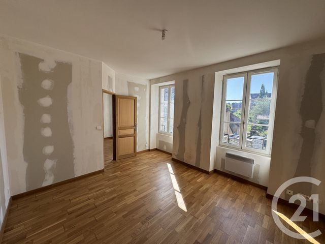 maison à vendre - 6 pièces - 183.14 m2 - NEUVY ST SEPULCHRE - 36 - CENTRE - Century 21 Adressimmo