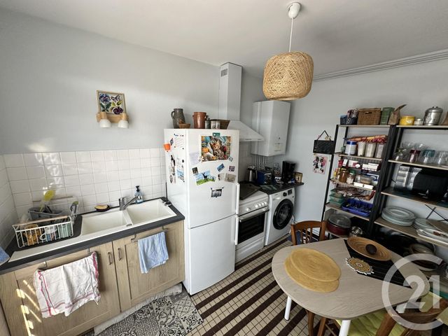 maison à vendre - 4 pièces - 81.33 m2 - CHATEAUROUX - 36 - CENTRE - Century 21 Adressimmo