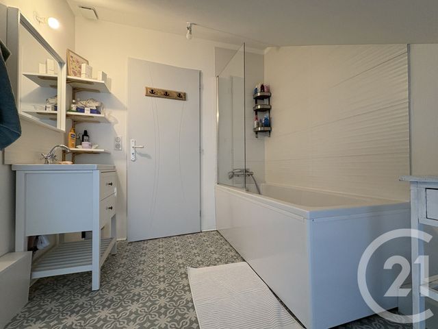 maison à vendre - 5 pièces - 130.0 m2 - CHATEAUROUX - 36 - CENTRE - Century 21 Adressimmo