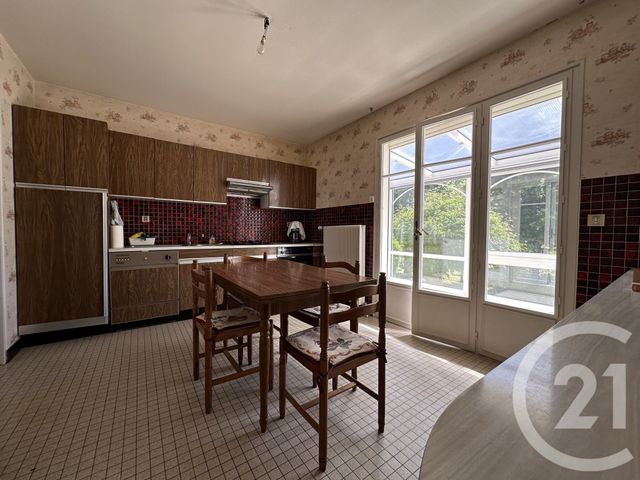 maison à vendre - 5 pièces - 100.05 m2 - CHATEAUROUX - 36 - CENTRE - Century 21 Adressimmo