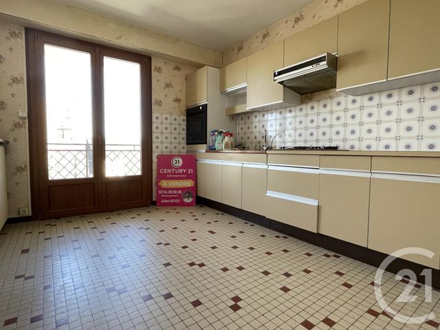 Appartement T3 à vendre - 3 pièces - 66.1 m2 - CHATEAUROUX - 36 - CENTRE - Century 21 Adressimmo