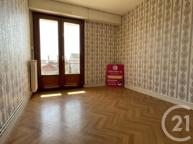 Appartement T3 à vendre - 3 pièces - 66.1 m2 - CHATEAUROUX - 36 - CENTRE - Century 21 Adressimmo