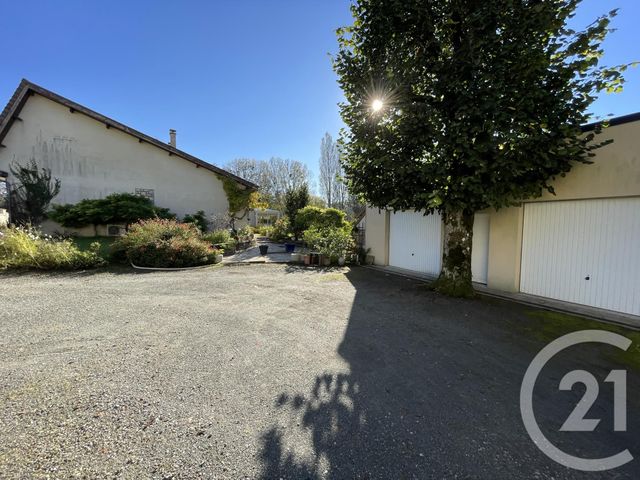 Afficher la photo en grand maison à vendre - 5 pièces - 260.0 m2 - NEUVY PAILLOUX - 36 - CENTRE - Century 21 Adressimmo