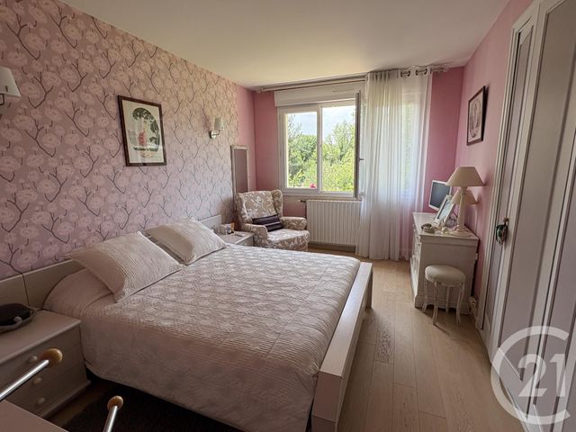 Afficher la photo en grand maison à vendre - 5 pièces - 260.0 m2 - NEUVY PAILLOUX - 36 - CENTRE - Century 21 Adressimmo