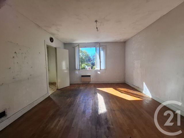 maison à vendre - 6 pièces - 81.5 m2 - GARGILESSE DAMPIERRE - 36 - CENTRE - Century 21 Adressimmo