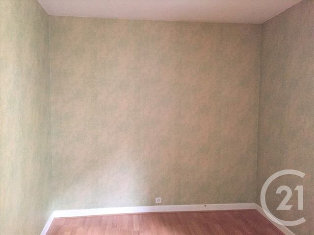 Appartement à louer - 2 pièces - 34.0 m2 - ISSOUDUN - 36 - CENTRE - Century 21 Adressimmo