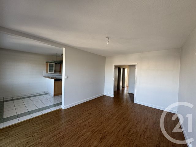 Appartement T4 à vendre - 4 pièces - 90.1 m2 - CHATEAUROUX - 36 - CENTRE - Century 21 Adressimmo