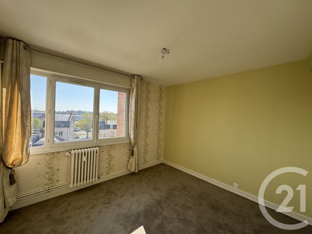 Appartement T4 à vendre - 4 pièces - 90.1 m2 - CHATEAUROUX - 36 - CENTRE - Century 21 Adressimmo