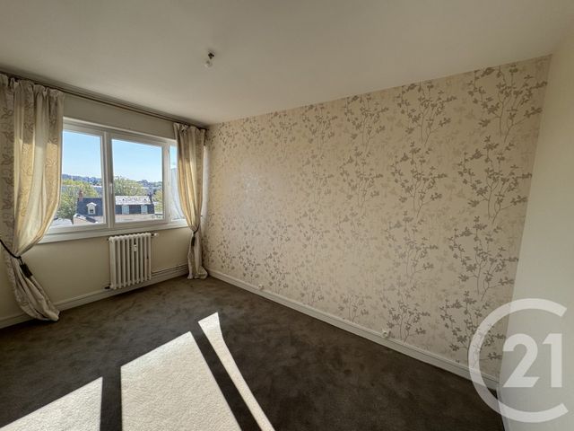 Appartement T4 à vendre - 4 pièces - 90.1 m2 - CHATEAUROUX - 36 - CENTRE - Century 21 Adressimmo