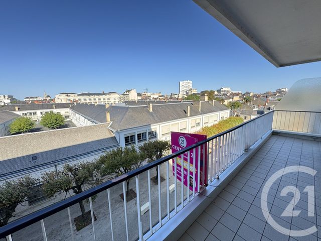 Appartement T4 à vendre - 4 pièces - 90.1 m2 - CHATEAUROUX - 36 - CENTRE - Century 21 Adressimmo
