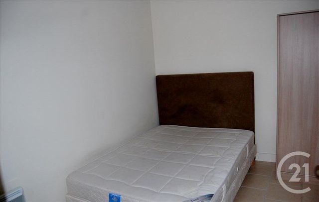 Appartement à louer - 2 pièces - 30.0 m2 - CHATEAUROUX - 36 - CENTRE - Century 21 Adressimmo