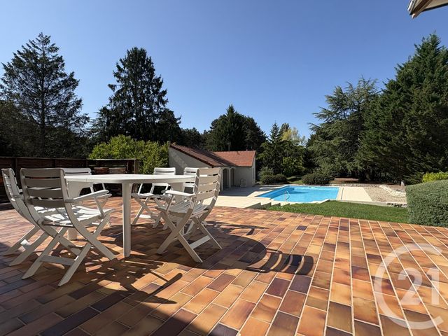 maison à vendre - 7 pièces - 186.67 m2 - CHATEAUROUX - 36 - CENTRE - Century 21 Adressimmo