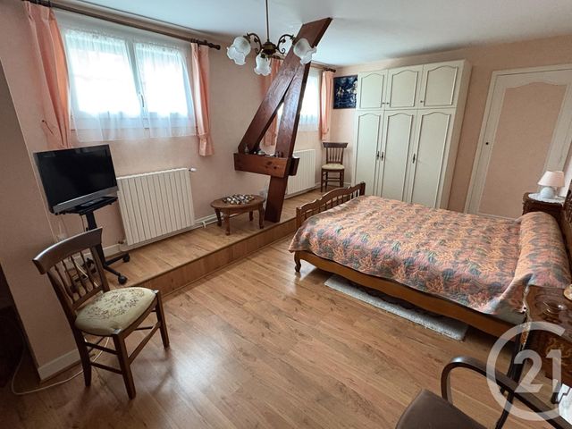 maison à vendre - 7 pièces - 186.67 m2 - CHATEAUROUX - 36 - CENTRE - Century 21 Adressimmo