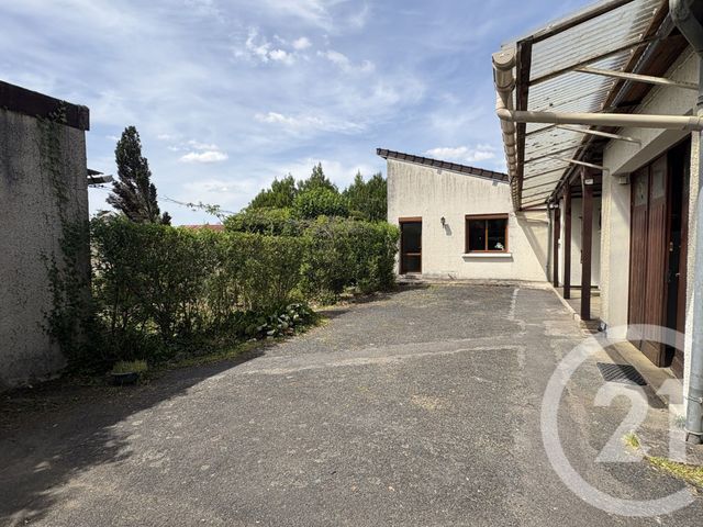 maison à vendre - 5 pièces - 120.0 m2 - LE POINCONNET - 36 - CENTRE - Century 21 Adressimmo