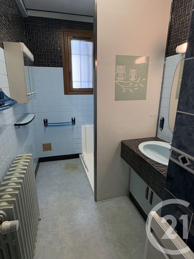 maison à vendre - 5 pièces - 120.0 m2 - LE POINCONNET - 36 - CENTRE - Century 21 Adressimmo