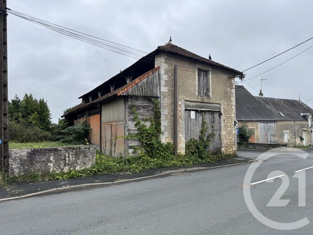 parking à vendre - 160.0 m2 - ARDENTES - 36 - CENTRE - Century 21 Adressimmo