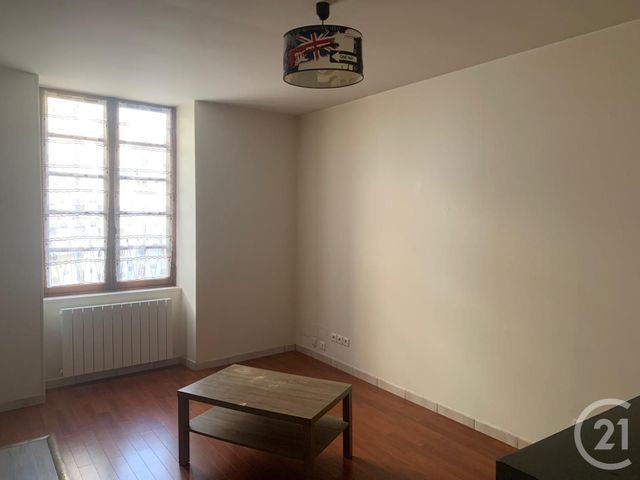 Appartement Triplex à louer - 2 pièces - 43.85 m2 - CHATEAUROUX - 36 - CENTRE - Century 21 Adressimmo
