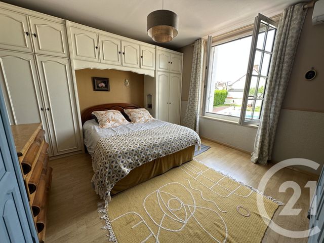 maison à vendre - 5 pièces - 157.26 m2 - VILLEDIEU SUR INDRE - 36 - CENTRE - Century 21 Adressimmo