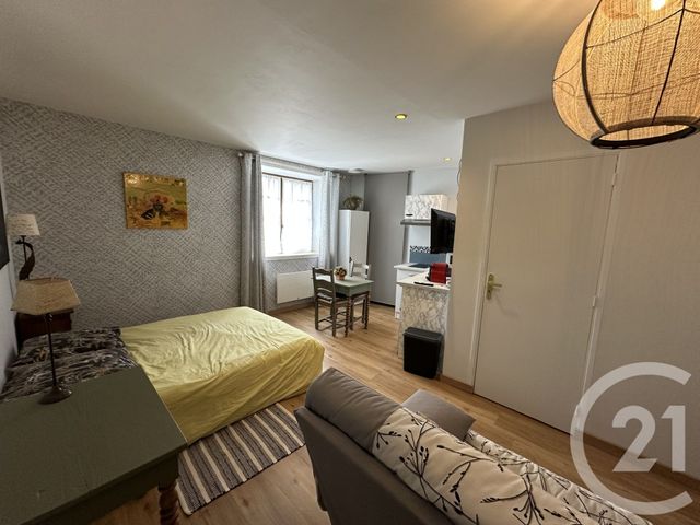 maison à vendre - 5 pièces - 157.26 m2 - VILLEDIEU SUR INDRE - 36 - CENTRE - Century 21 Adressimmo