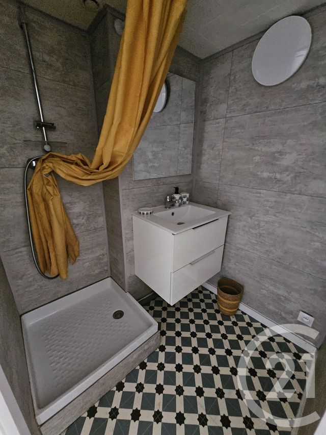 Appartement T2 à louer - 2 pièces - 34.78 m2 - CHATEAUROUX - 36 - CENTRE - Century 21 Adressimmo