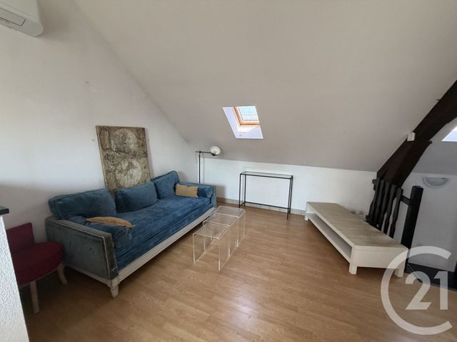 Appartement T2 à louer - 2 pièces - 34.0 m2 - CHATEAUROUX - 36 - CENTRE - Century 21 Adressimmo