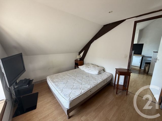Appartement T2 à louer - 2 pièces - 34.0 m2 - CHATEAUROUX - 36 - CENTRE - Century 21 Adressimmo