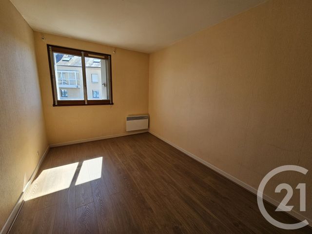 Appartement T3 à louer - 3 pièces - 75.3 m2 - CHATEAUROUX - 36 - CENTRE - Century 21 Adressimmo