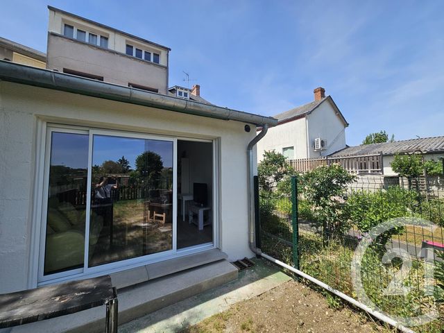 Appartement T2 à louer - 2 pièces - 41.8 m2 - CHATEAUROUX - 36 - CENTRE - Century 21 Adressimmo