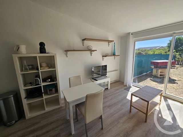 Appartement T2 à louer - 2 pièces - 41.8 m2 - CHATEAUROUX - 36 - CENTRE - Century 21 Adressimmo