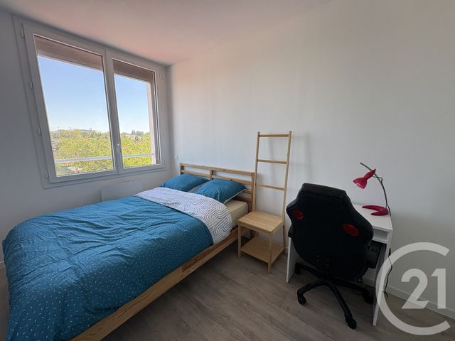 Appartement T2 à louer - 2 pièces - 31.0 m2 - CHATEAUROUX - 36 - CENTRE - Century 21 Adressimmo