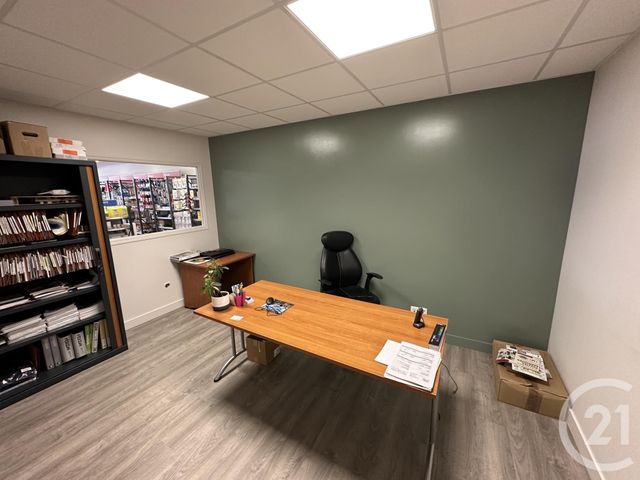 commerce à louer - 670.0 m2 - ST MAUR - 36 - CENTRE - Century 21 Adressimmo