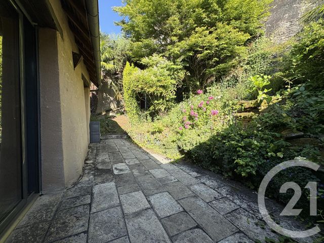 maison à vendre - 7 pièces - 196.0 m2 - CHATEAUROUX - 36 - CENTRE - Century 21 Adressimmo