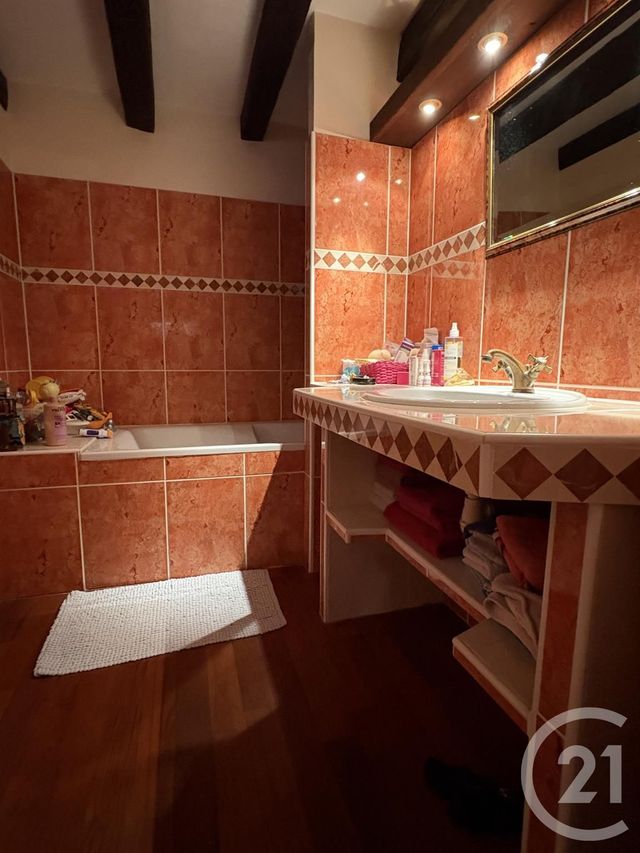 maison à vendre - 7 pièces - 196.0 m2 - CHATEAUROUX - 36 - CENTRE - Century 21 Adressimmo