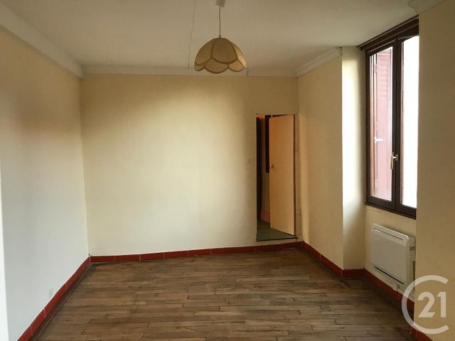 maison à louer - 4 pièces - 120.0 m2 - NEUVY ST SEPULCHRE - 36 - CENTRE - Century 21 Adressimmo