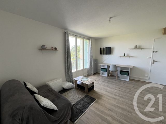 Appartement Studio à louer - 1 pièce - 28.49 m2 - CHATEAUROUX - 36 - CENTRE - Century 21 Adressimmo