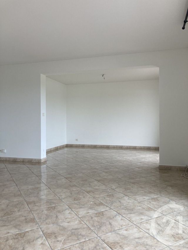 Appartement à louer - 4 pièces - 108.0 m2 - CHATEAUROUX - 36 - CENTRE - Century 21 Adressimmo