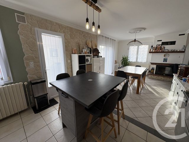 maison à vendre - 7 pièces - 213.0 m2 - CHATEAUROUX - 36 - CENTRE - Century 21 Adressimmo