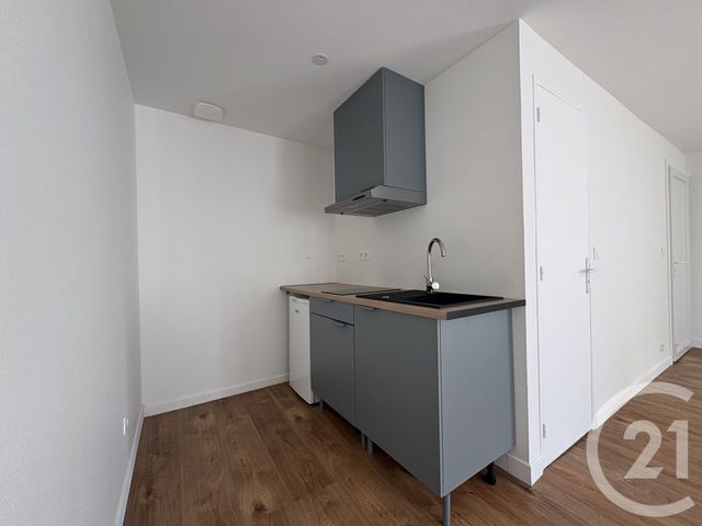 Appartement T1 à louer - 1 pièce - 20.17 m2 - CHATEAUROUX - 36 - CENTRE - Century 21 Adressimmo